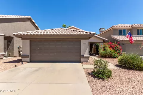 5018 W Wikieup Ln, Glendale, AZ 85308