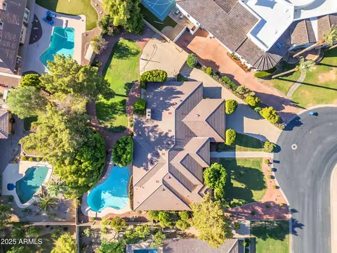 8604 S Oak St, Tempe, AZ 85284