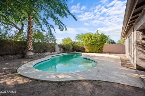 2094 S Stuart Ave, Gilbert, AZ 85295 photo 14