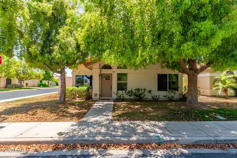 967 E Hearne Way, Gilbert, AZ 85234 photo 2