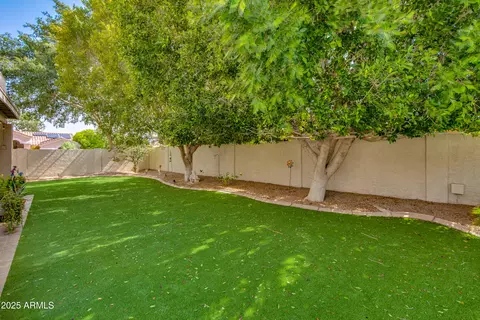Exterior - 91 W Baylor Ln, Gilbert, AZ 85233 photo 16 of 20