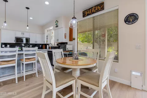 Dining - 91 W Baylor Ln, Gilbert, AZ 85233 photo 5 of 5