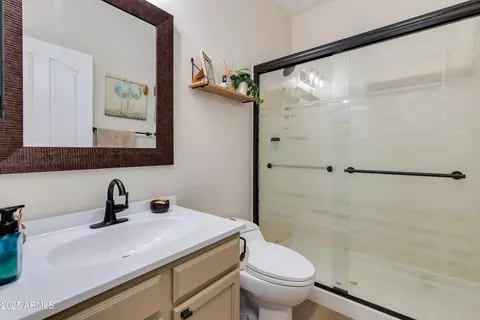 Bath - 91 W Baylor Ln, Gilbert, AZ 85233 photo 1 of 5