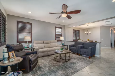 22574 W Moonlight Path, Buckeye, AZ 85326 photo 10