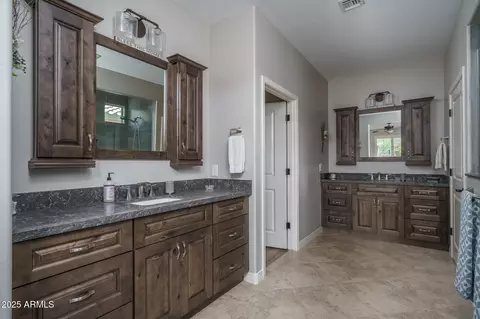 22574 W Moonlight Path, Buckeye, AZ 85326 photo 14