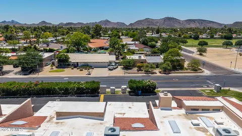 26 E Coral Gables Dr, Phoenix, AZ 85022 photo 35
