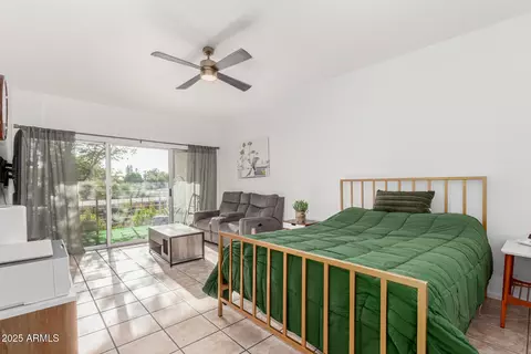 6125 E Indian School Rd #213, Scottsdale, AZ 85251
