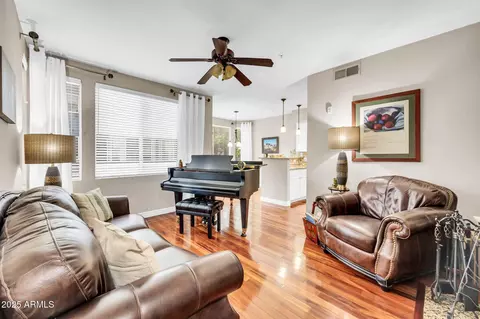 3633 N 3rd Ave #2102, Phoenix, AZ 85013