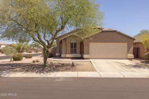 718 E Devon Dr, Gilbert, AZ 85296