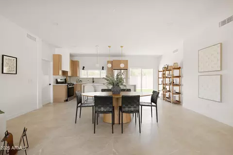 7620 N 12th Pl, Phoenix, AZ 85020 photo 13