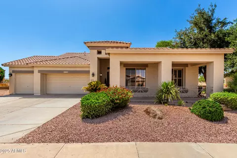 5102 S Peachwood Dr, Gilbert, AZ 85298