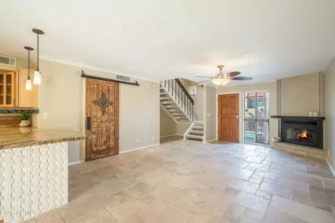 Living - 1401 E Puget Ave #24, Phoenix, AZ 85020 photo 4 of 4