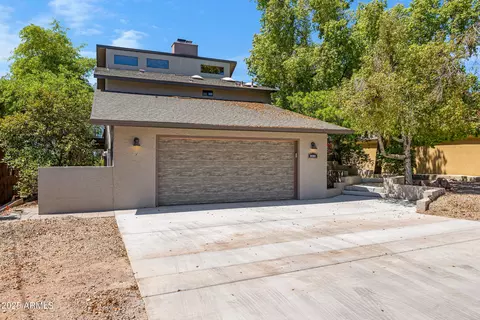 1419 E Las Palmaritas Dr, Phoenix, AZ 85020