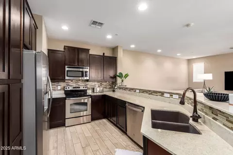 Kitchen - 4705 E Red Oak Ln #101, Gilbert, AZ 85297 photo 1 of 3