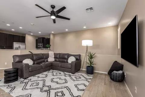 Living - 4705 E Red Oak Ln #101, Gilbert, AZ 85297 photo 1 of 2