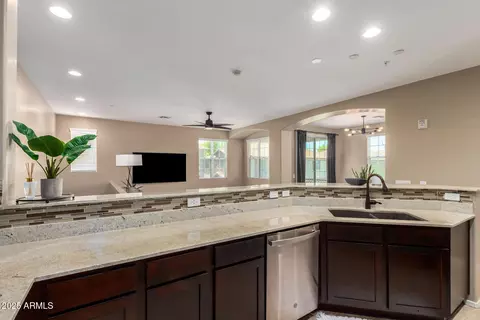Kitchen - 4705 E Red Oak Ln #101, Gilbert, AZ 85297 photo 3 of 3