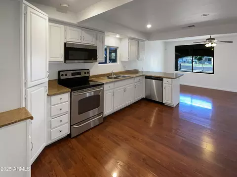 Kitchen - 1048 E 6th Ave, Mesa, AZ 85204 photo 1 of 3