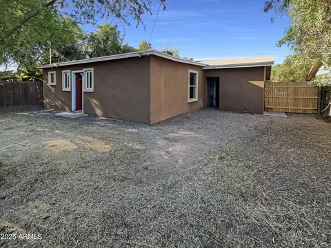 Exterior - 1048 E 6th Ave, Mesa, AZ 85204 photo 2 of 5