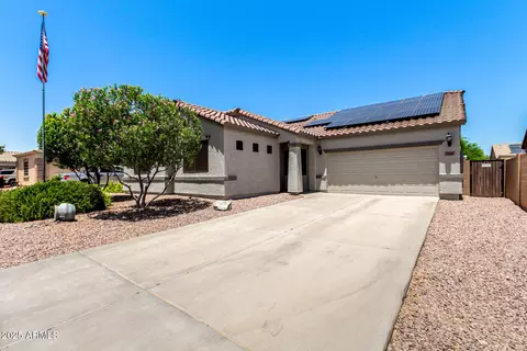 17562 W Gelding Dr, Surprise, AZ 85388