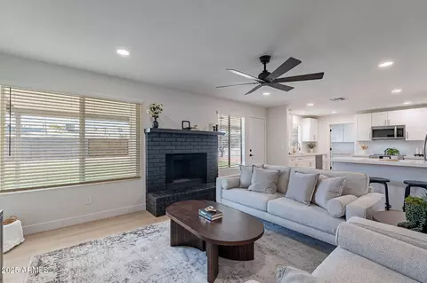 656 E Mesquite Ave, Apache Junction, AZ 85119 photo 10