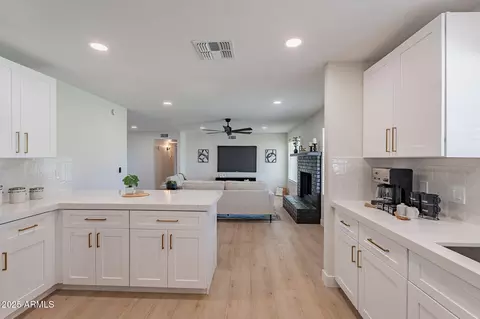 656 E Mesquite Ave, Apache Junction, AZ 85119 photo 14