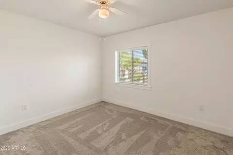 Bedroom - 1407 E Mountain View Rd, Phoenix, AZ 85020 photo 1 of 6