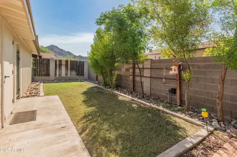 Exterior - 1407 E Mountain View Rd, Phoenix, AZ 85020 photo 7 of 13