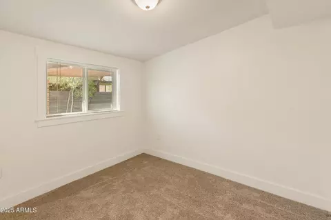 Bedroom - 1407 E Mountain View Rd, Phoenix, AZ 85020 photo 4 of 6