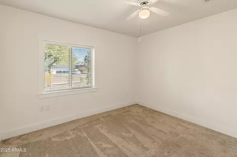 Bedroom - 1407 E Mountain View Rd, Phoenix, AZ 85020 photo 3 of 6