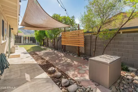 Exterior - 1407 E Mountain View Rd, Phoenix, AZ 85020 photo 3 of 13