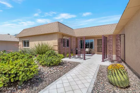 18206 N Alyssum Dr, Sun City West, AZ 85375