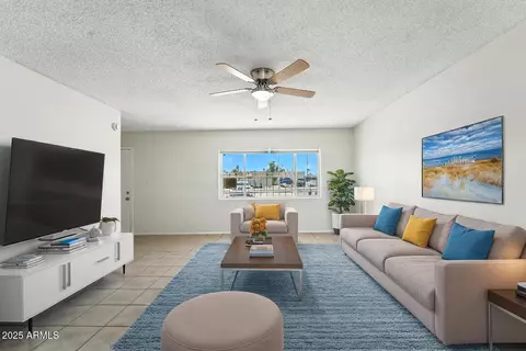 Living - 4625 W Thomas Rd #48, Phoenix, AZ 85031 photo 5 of 6