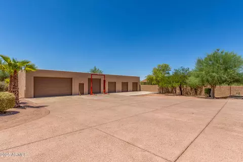 Exterior - 8043 E Laurel St, Mesa, AZ 85207 photo 24 of 39