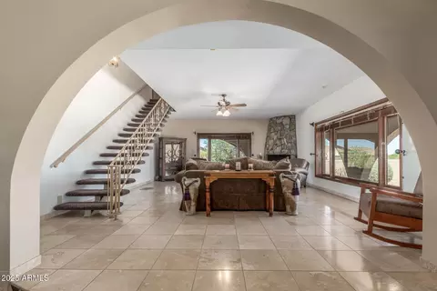 Entry Way - 8043 E Laurel St, Mesa, AZ 85207 photo 2 of 6