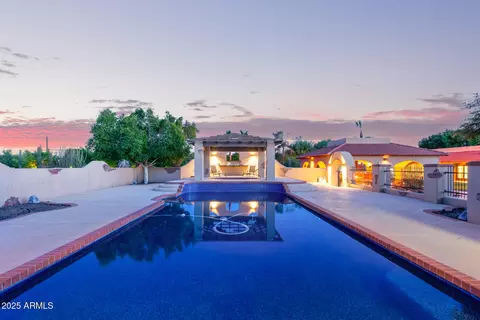 Exterior - 8043 E Laurel St, Mesa, AZ 85207 photo 36 of 39