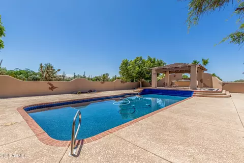 Exterior - 8043 E Laurel St, Mesa, AZ 85207 photo 8 of 39