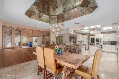 Dining - 8043 E Laurel St, Mesa, AZ 85207 photo 2 of 2