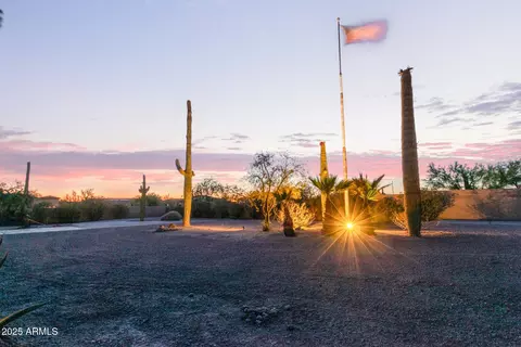 Other - 8043 E Laurel St, Mesa, AZ 85207 photo 2 of 35