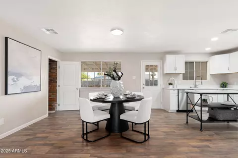 Dining - 6223 W Earll Dr, Phoenix, AZ 85033 photo 1 of 2