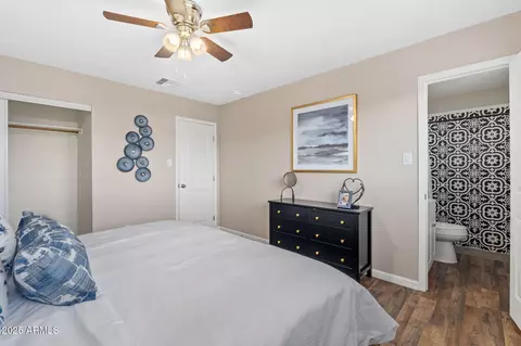 Bedroom - 6223 W Earll Dr, Phoenix, AZ 85033 photo 2 of 4
