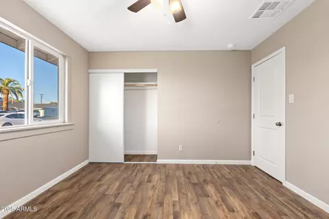 Bedroom - 6223 W Earll Dr, Phoenix, AZ 85033 photo 4 of 4