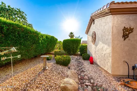Exterior - 4637 E Narrowleaf Dr, Gilbert, AZ 85298 photo 8 of 13