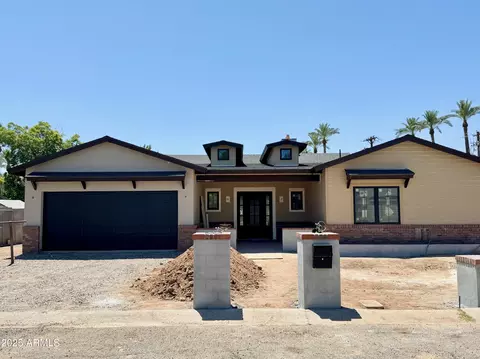 3028 N 47th St, Phoenix, AZ 85018