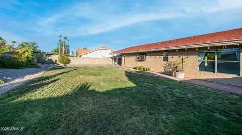Exterior - 3844 E Shomi St, Phoenix, AZ 85044 photo 4 of 4