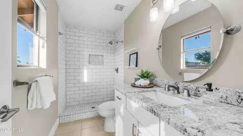 Bath - 3844 E Shomi St, Phoenix, AZ 85044 photo 1 of 2