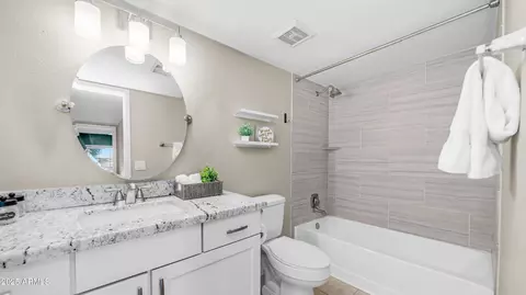 Bath - 3844 E Shomi St, Phoenix, AZ 85044 photo 2 of 2
