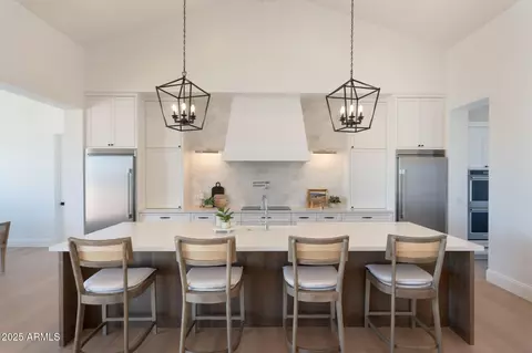 Kitchen - 2095 N 77th Pl, Mesa, AZ 85207 photo 2 of 7