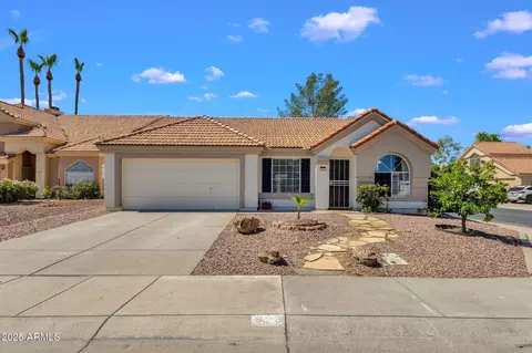 823 W Kyle Ct, Gilbert, AZ 85233