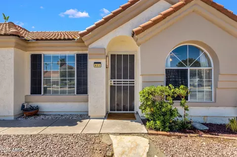 823 W Kyle Ct, Gilbert, AZ 85233 photo 4