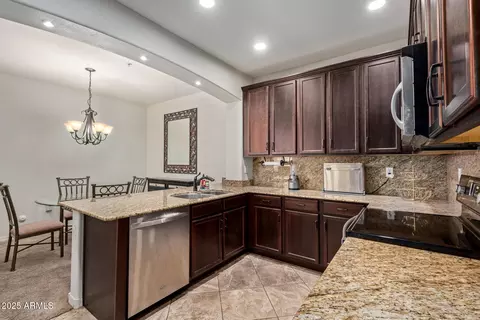 Kitchen - 7726 E Baseline Rd #125, Mesa, AZ 85209 photo 1 of 2